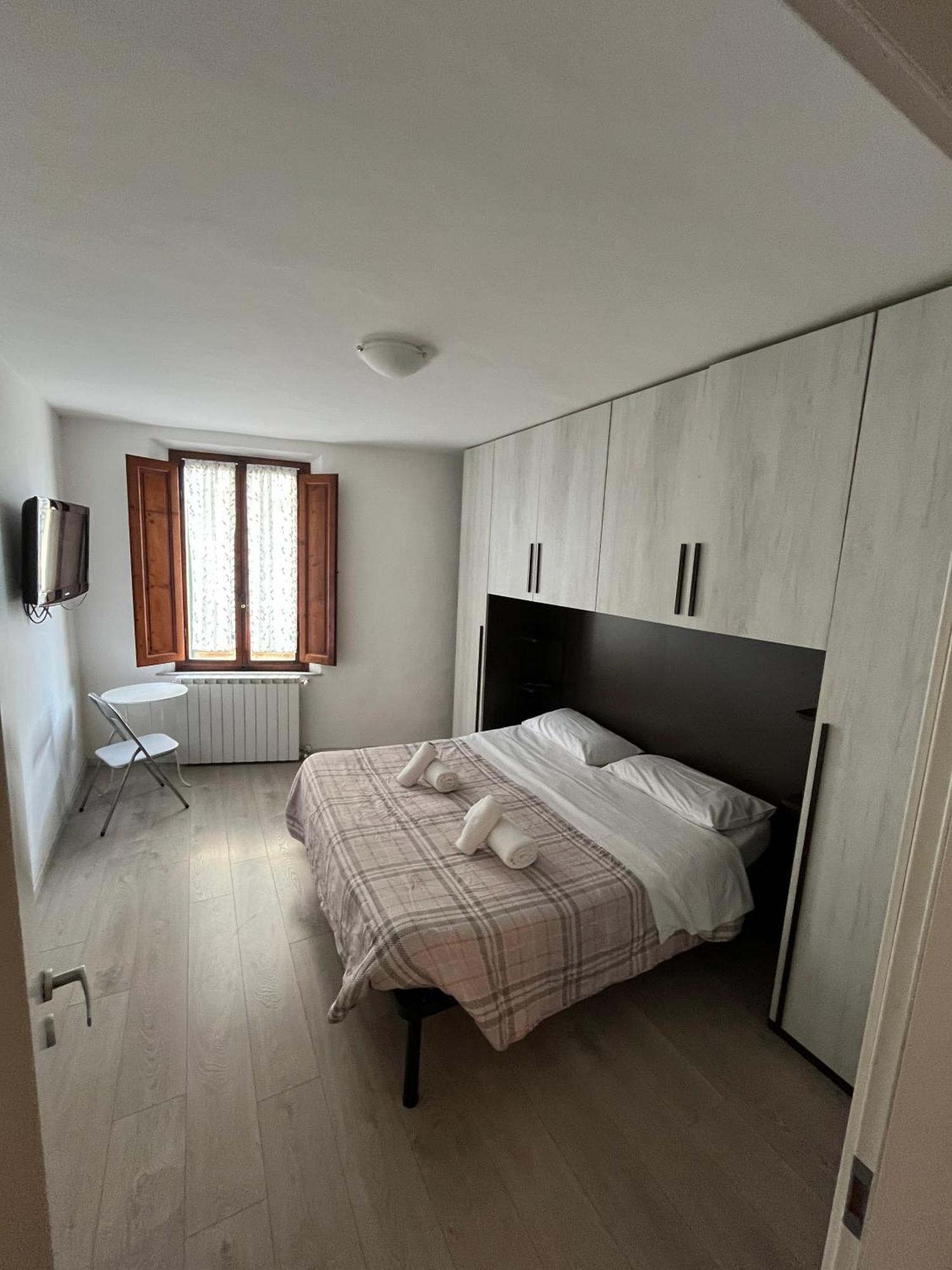 Alfredo'S House Apartment Siena Bagian luar foto